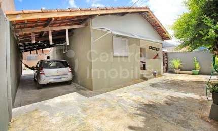 CASA à venda com 2 quartos em Peruíbe, no bairro Jardim Brasil