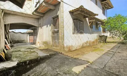 Casa à venda com 5 quartos em peruíbe, no bairro parque turistico