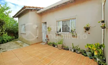 Casa à venda com 2 quartos em peruíbe, no bairro cidade nova peruíbe