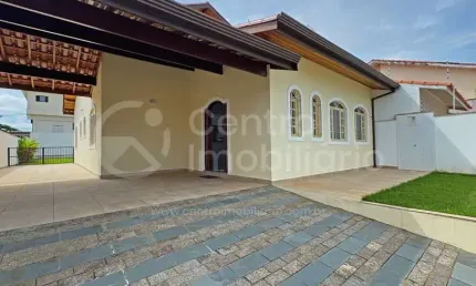 CASA à venda com 3 quartos em Peruíbe, no bairro Cidade Nova Peruíbe