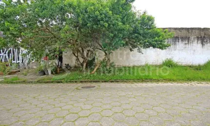 TERRENO à venda em Peruíbe, no bairro Jardim Três Marias