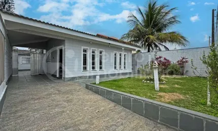 Casa à venda com 3 quartos em peruíbe, no bairro balneario sao joao batista