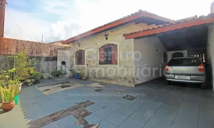 Casa à venda com 3 quartos em peruíbe, no bairro jardim icaraiba