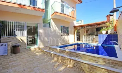 CASA à venda com piscina e 2 quartos em Peruíbe, no bairro Stella Maris
