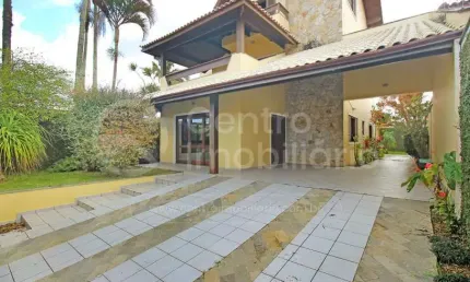 CASA à venda com 3 quartos em Peruíbe, no bairro Jardim Ribamar