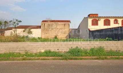 TERRENO à venda em Peruíbe, no bairro Belmira Novaes