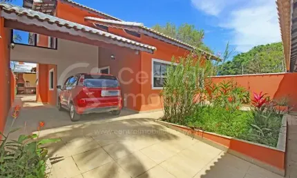 CASA à venda com 3 quartos em Peruíbe, no bairro Estancia Balnearia Convento Velho