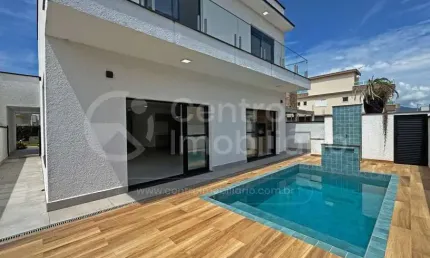 CASA à venda com piscina e 5 quartos em Peruíbe, no bairro Bougainvillee IV
