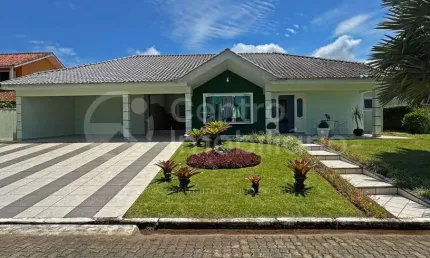 CASA à venda com 3 quartos em Peruíbe, no bairro Bougainvillee III