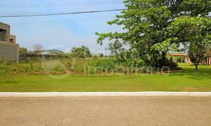 TERRENO à venda em Peruíbe, no bairro Bougainvillee V