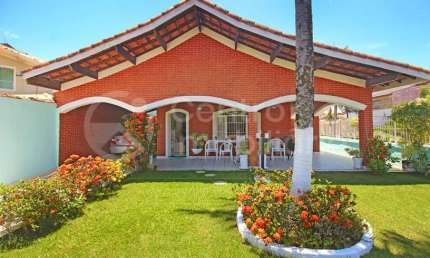 CASA à venda com 3 quartos em Peruíbe, no bairro Cidade Nova Peruíbe