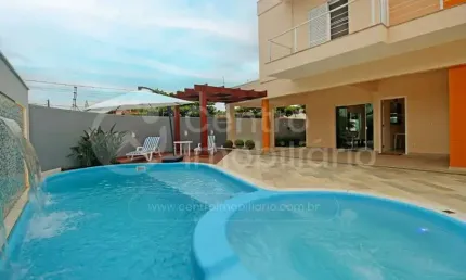 CASA à venda com piscina e 4 quartos em Peruíbe, no bairro Cidade Nova Peruíbe