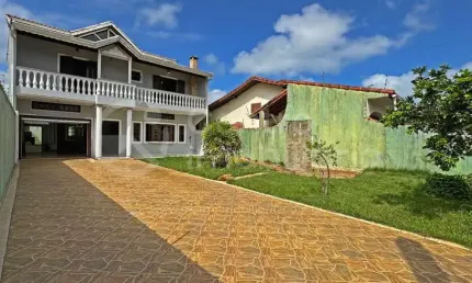 CASA à venda com 4 quartos em Peruíbe, no bairro Maria H Novaes