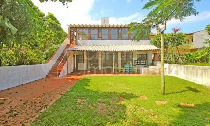 CASA à venda com 3 quartos em Peruíbe, no bairro Cidade Nova Peruíbe