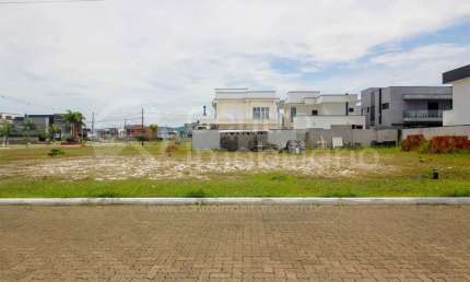 TERRENO à venda em Peruíbe, no bairro Residencial Flora Rica