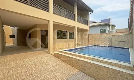 Casa à venda com piscina e 4 quartos em peruíbe, no bairro balneário casa blanca