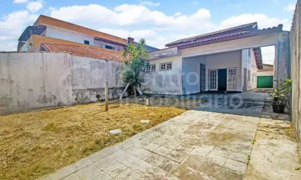 CASA à venda com 3 quartos em Peruíbe, no bairro Belmira Novaes