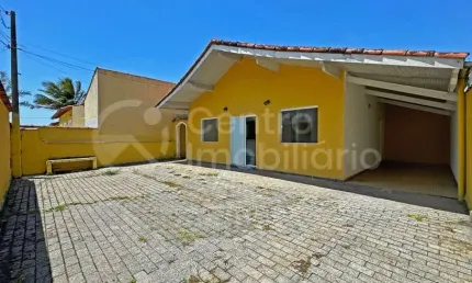 CASA à venda com 3 quartos em Peruíbe, no bairro Cidade Nova Peruíbe