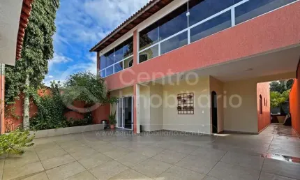 CASA à venda com 2 quartos em Peruíbe, no bairro Belmira Novaes