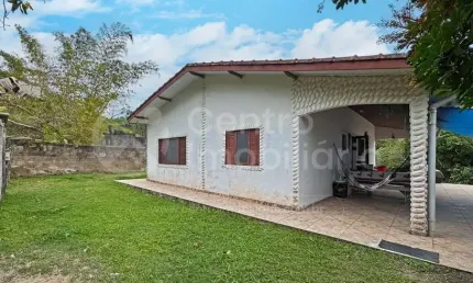 Casa à venda com 3 quartos em peruíbe, no bairro jardim dos prados