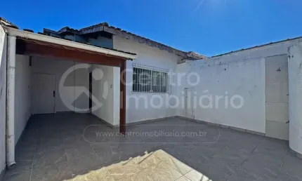 Casa à venda com 3 quartos em peruíbe, no bairro parque d aville