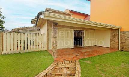 CASA à venda com 3 quartos em Peruíbe, no bairro Jardim Beira Mar