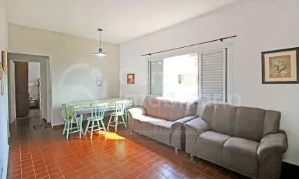 APARTAMENTO à venda com 2 quartos em Peruíbe, no bairro Centro
