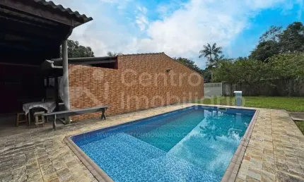 Casa à venda com 2 quartos em peruíbe, no bairro jardim somar