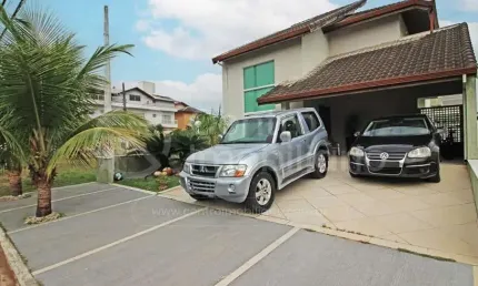CASA à venda com 4 quartos em Peruíbe, no bairro Jd Tres Marias