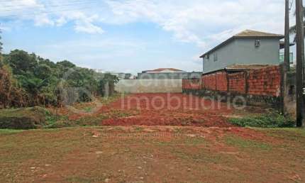 TERRENO à venda em Peruíbe, no bairro Jardim Sao Luiz