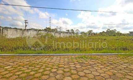TERRENO à venda em Peruíbe, no bairro Bougainvillee V