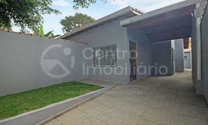 CASA à venda com 2 quartos em Peruíbe, no bairro Jardim Ribamar