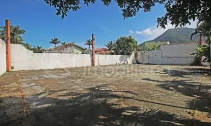 Terreno à venda no Centro, Peruíbe 