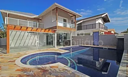 CASA à venda com piscina e 5 quartos em Peruíbe, no bairro Bougainvillee III