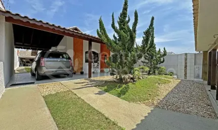 CASA à venda com 3 quartos em Peruíbe, no bairro Maria H Novaes