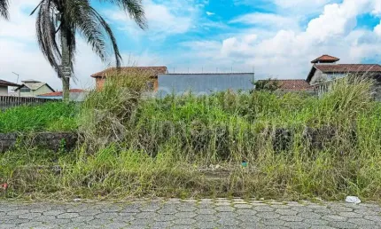 TERRENO à venda em Peruíbe, no bairro Jardim Beira Mar