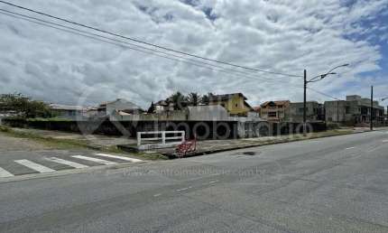 TERRENO à venda em Peruíbe, no bairro Estancia Sao Jose