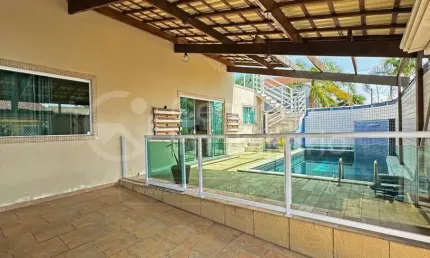 CASA à venda com piscina e 9 quartos em Peruíbe, no bairro Estancia Sao Jose