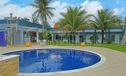 Casa à venda com piscina e 6 quartos em peruíbe, no bairro parque balneario oasis