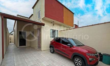 CASA à venda com 2 quartos em Peruíbe, no bairro Jardim Somar