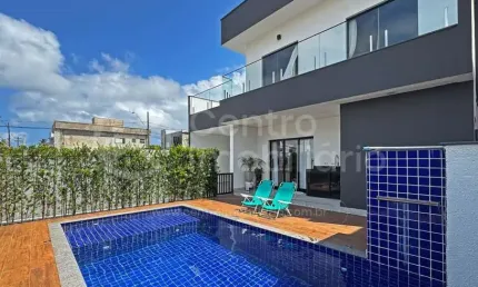 CASA à venda com piscina e 4 quartos em Peruíbe, no bairro Residencial Flora Rica