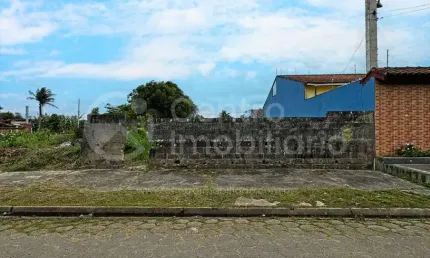 TERRENO à venda em Peruíbe, no bairro Maria H Novaes