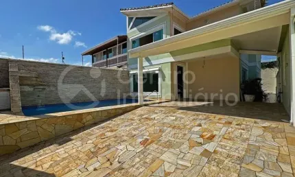 CASA à venda com piscina e 4 quartos em Peruíbe, no bairro Balneário Casa Blanca