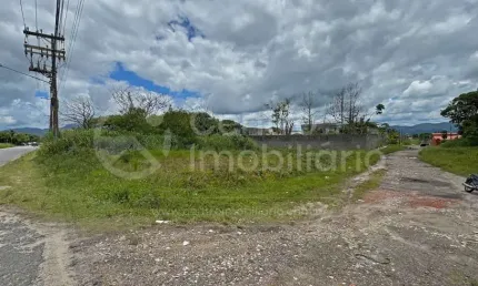 TERRENO à venda em Peruíbe, no bairro Estancia Sao Jose
