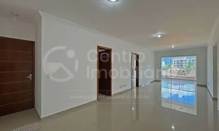 APARTAMENTO à venda com 3 quartos (1 suítes) em Peruíbe, no bairro Centro