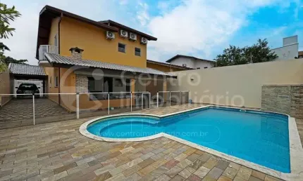 CASA à venda com piscina e 5 quartos em Peruíbe, no bairro Cidade Nova Peruíbe