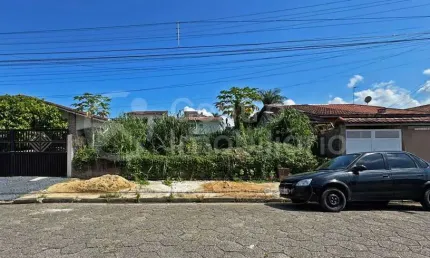 TERRENO à venda em Peruíbe, no bairro Parque D Aville
