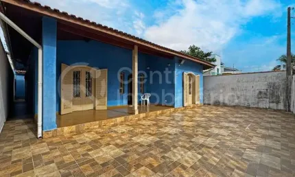 CASA à venda com 3 quartos em Peruíbe, no bairro Jardim Imperador