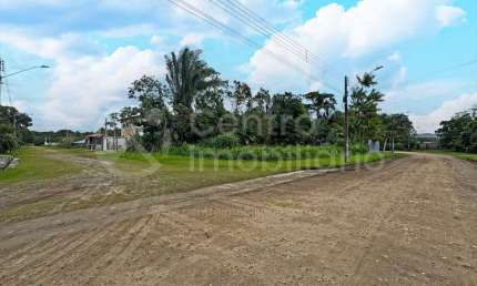 TERRENO à venda em Peruíbe, no bairro Jardim Sao Luiz