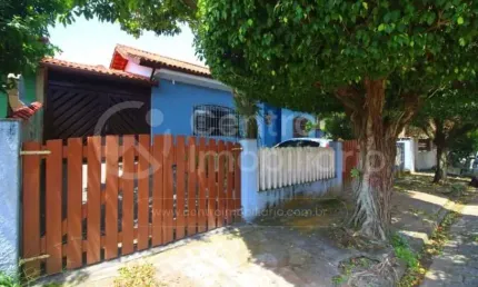 CASA à venda com 2 quartos em Peruíbe, no bairro Stella Maris